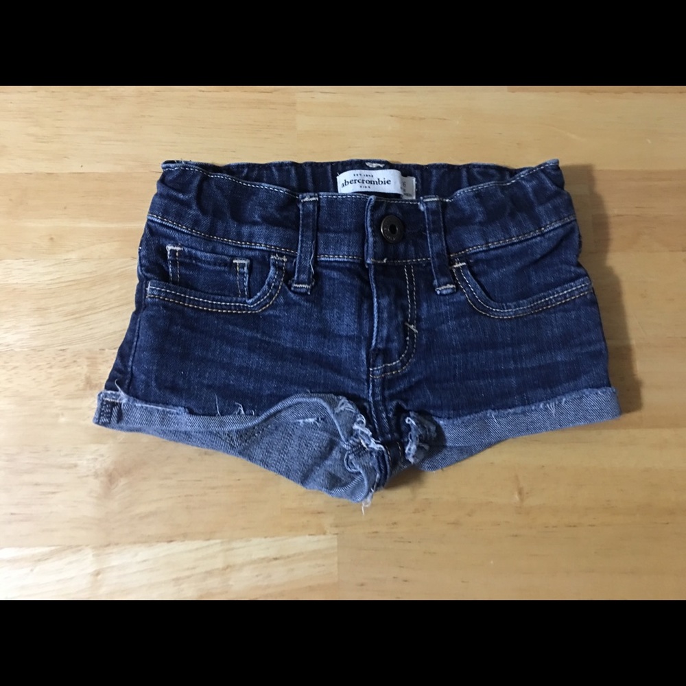 🔴3 for $20 Little girls Abercrombie shorts